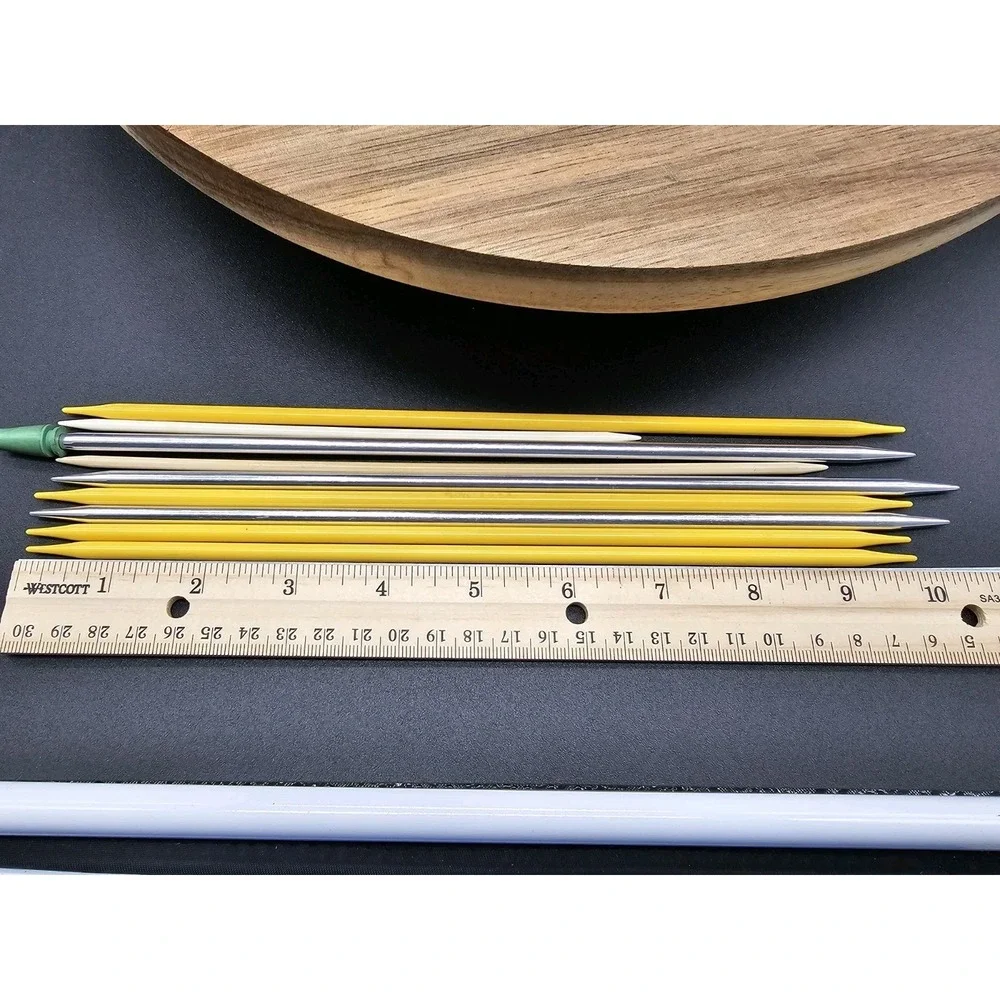 Lot Of Double Sided Knitting Needles Assorted Sizes‎